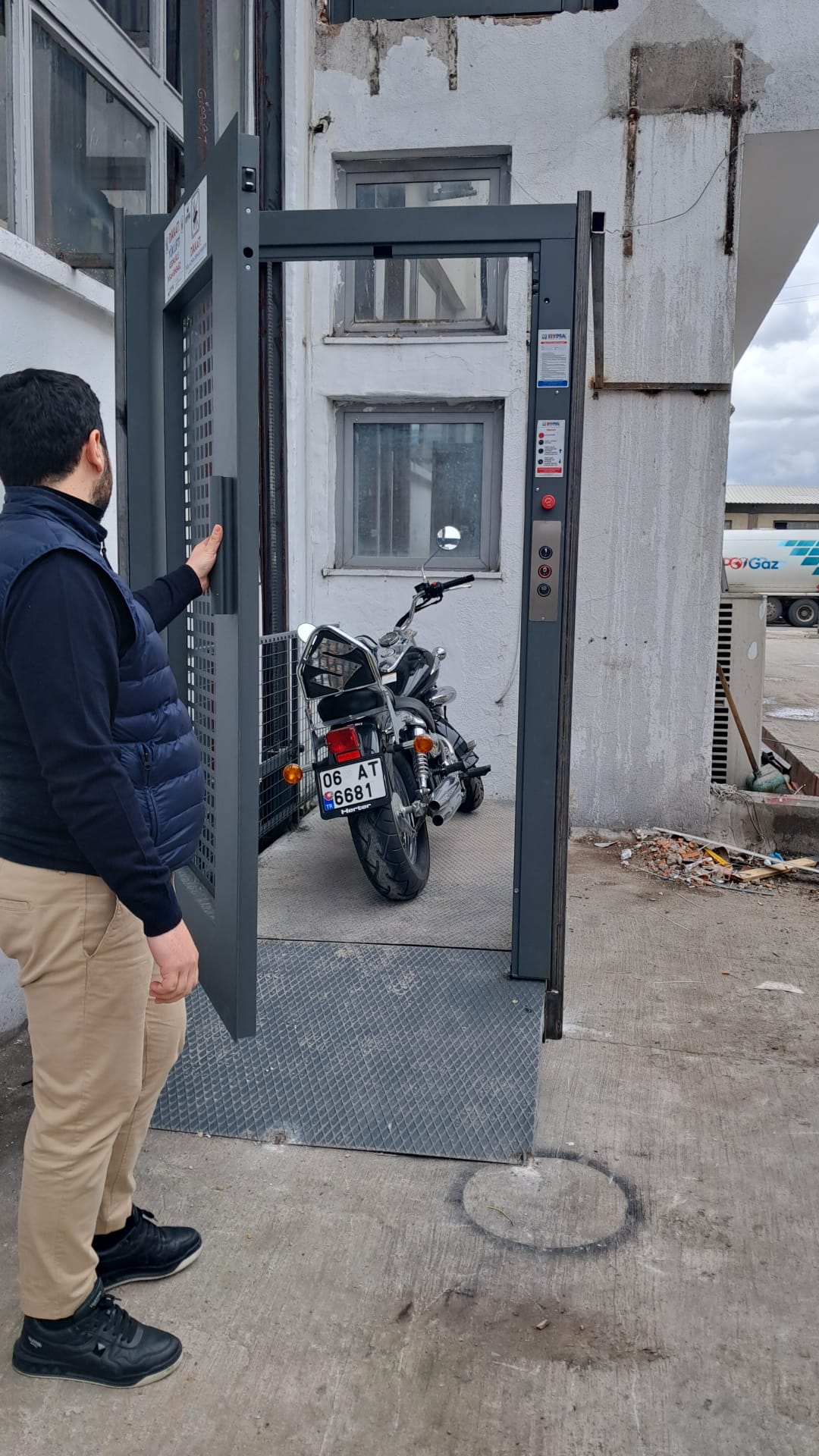 Gust Asansör Proje 15