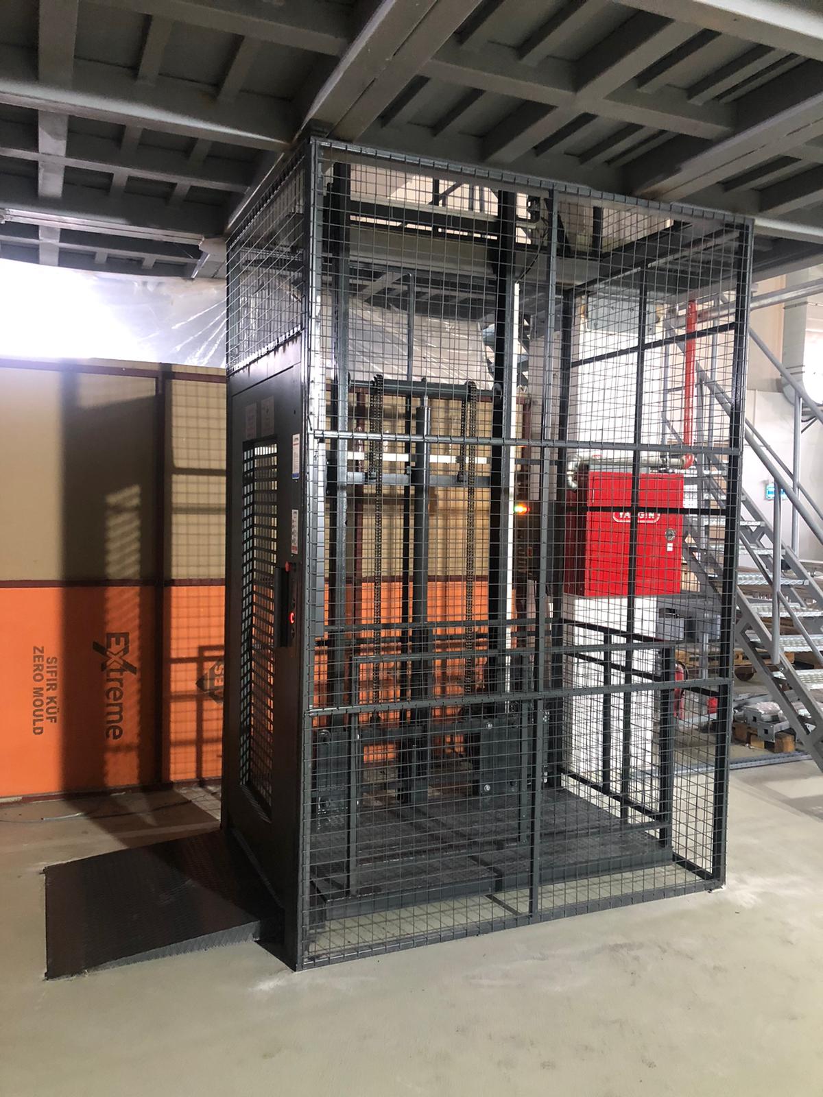 Gust Asansör Proje 24